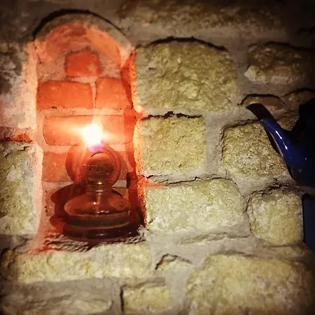 Eski Ev Alacati