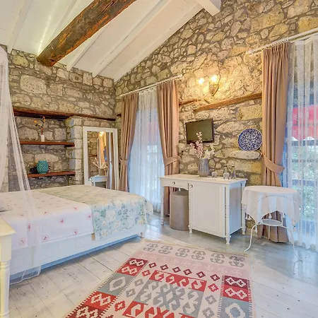 Eski Ev Guest house 5*