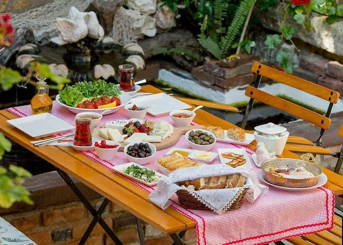 Eski Ev Pensionat Alaçatı